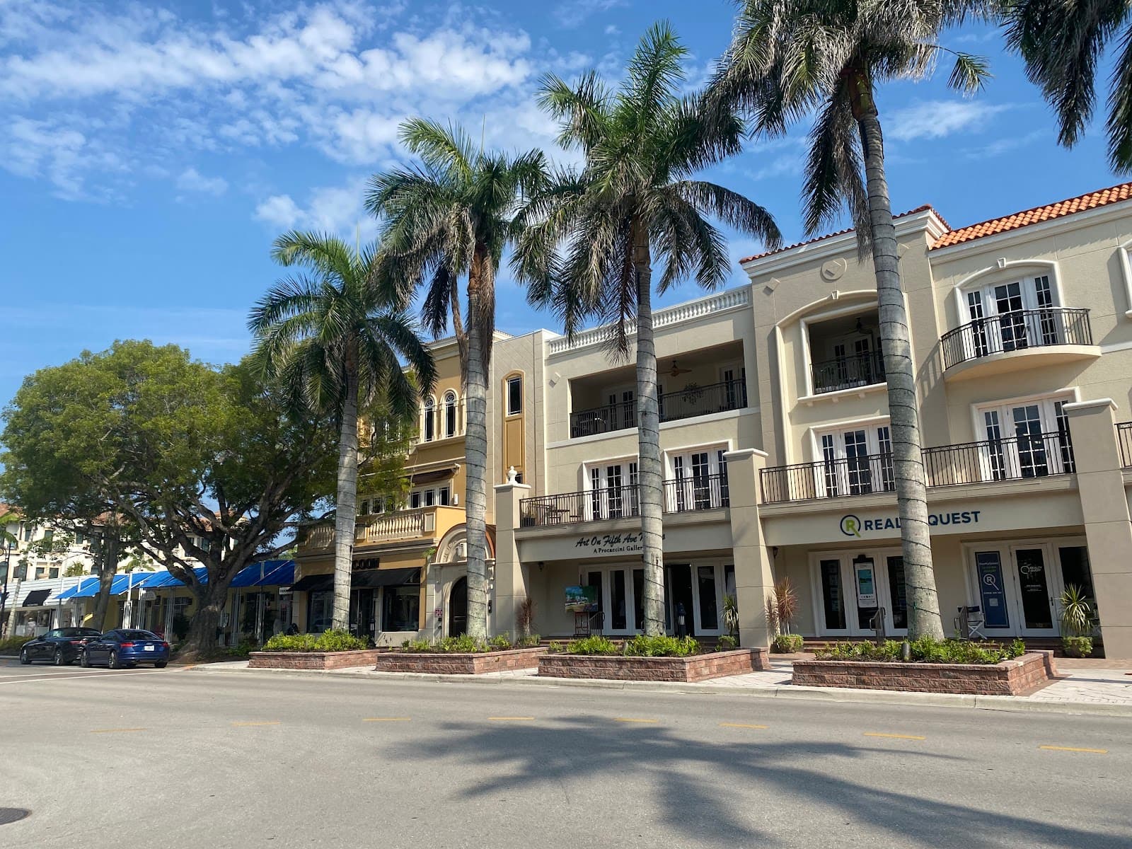 Fifth Avenue South Naples Florida - Image 1