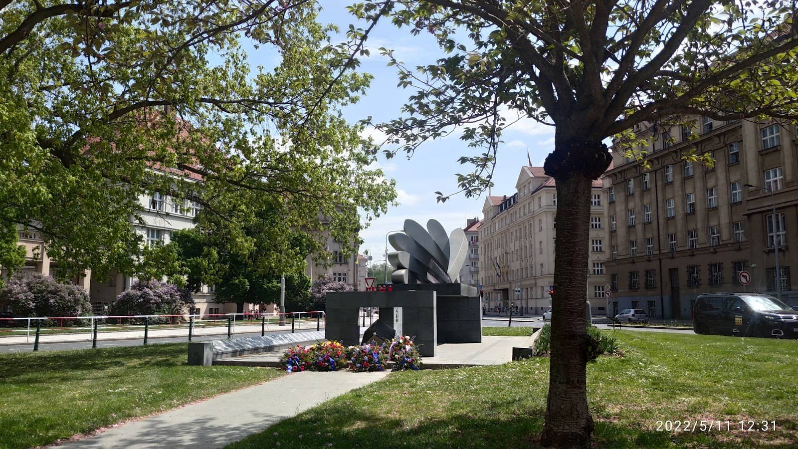 Botanical Garden Oasis