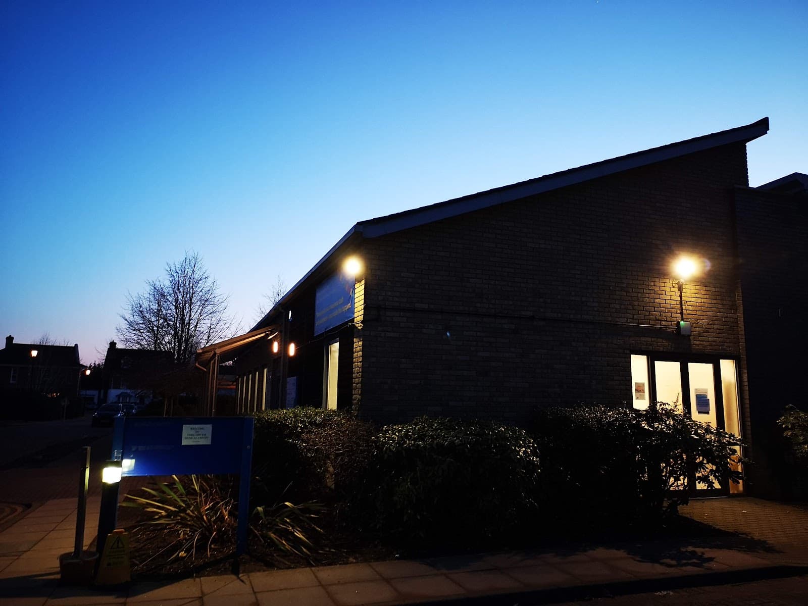 Giggs Hill Green - Image 1