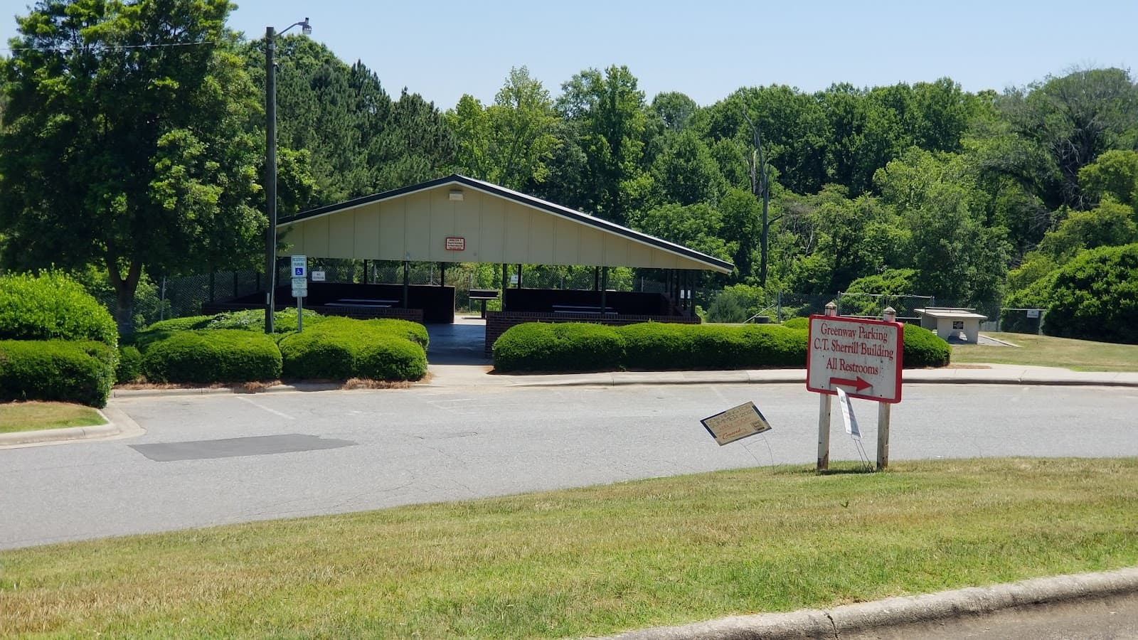 Les Myers Park - Image 1