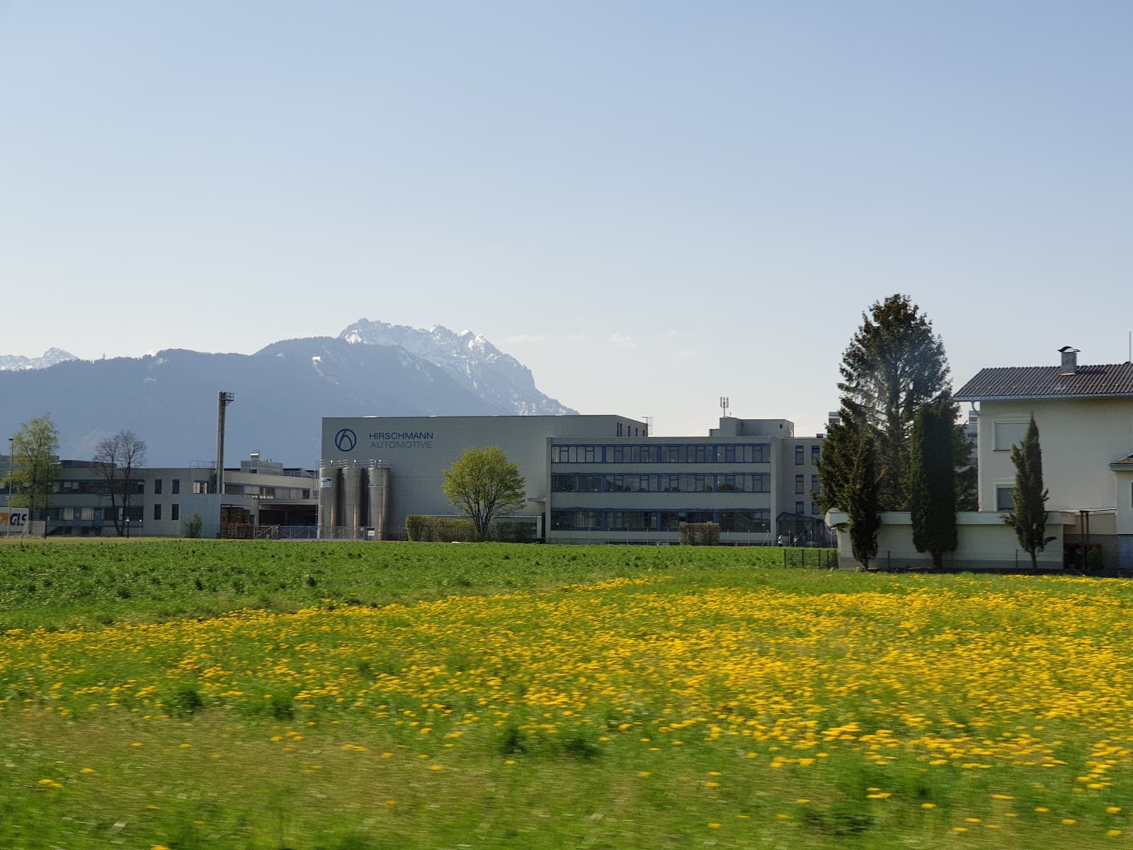 Brederis District - Image 1