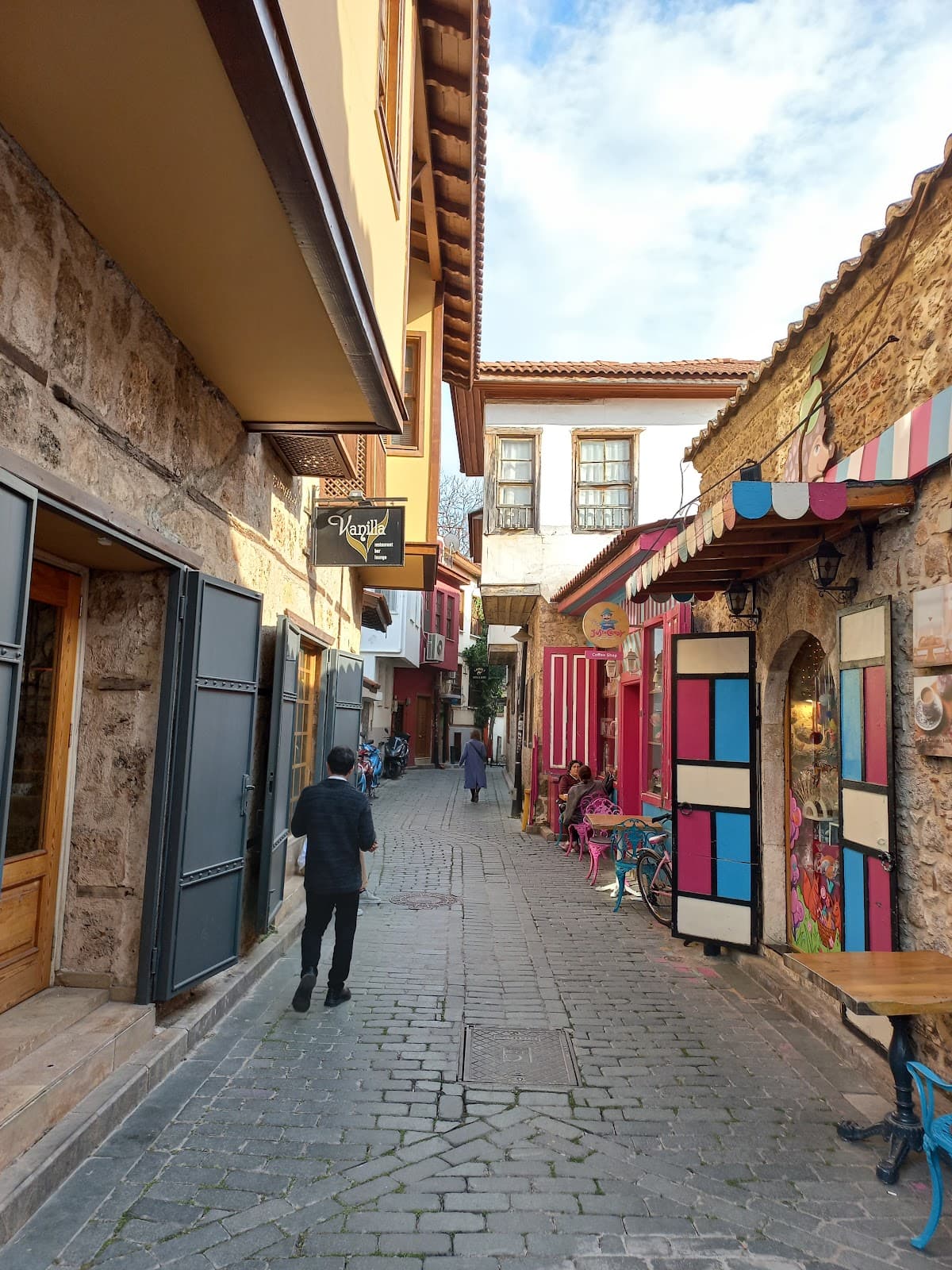 Antalya Old Town (Kaleici) - Image 1