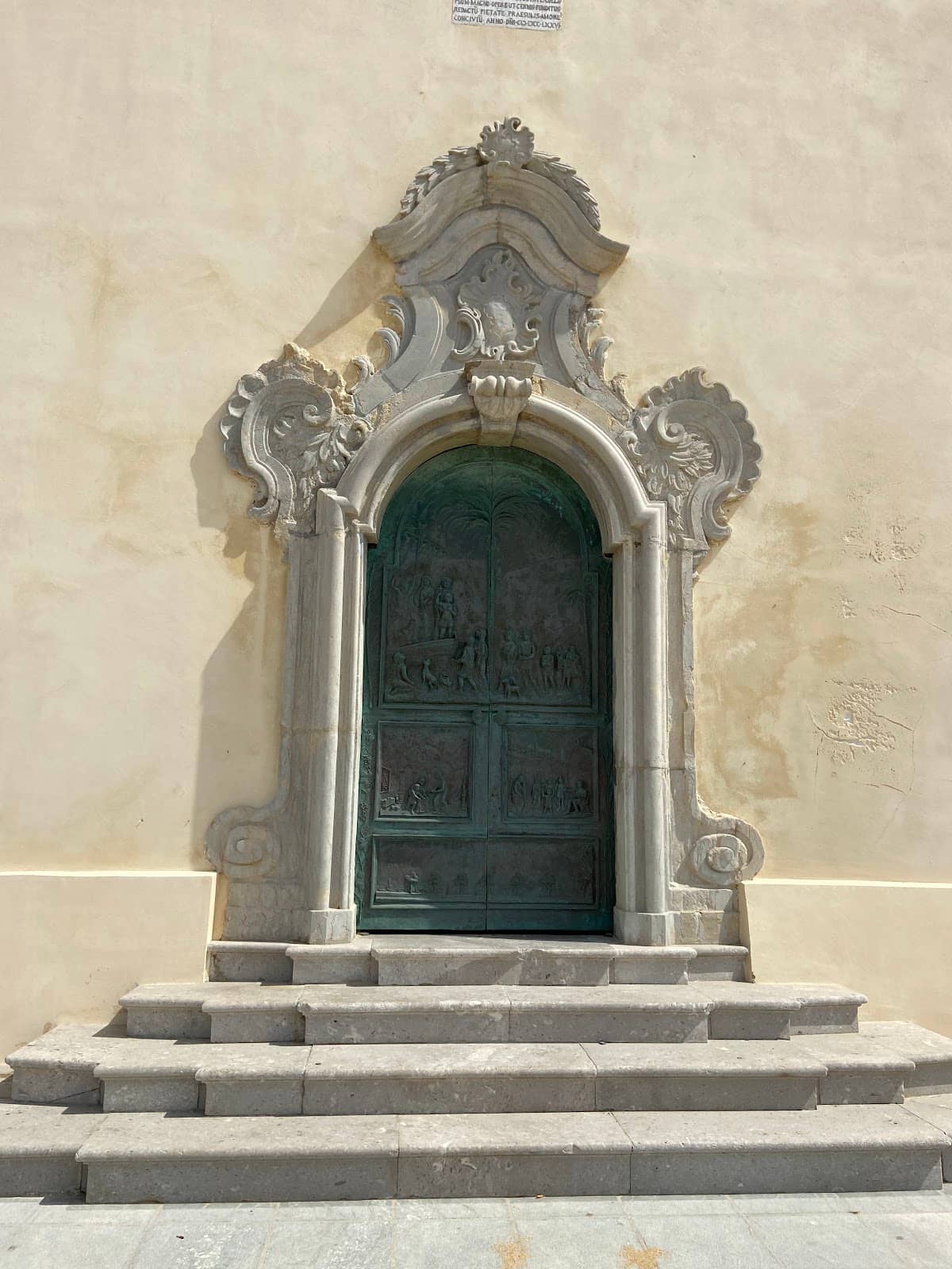 Vertical photo