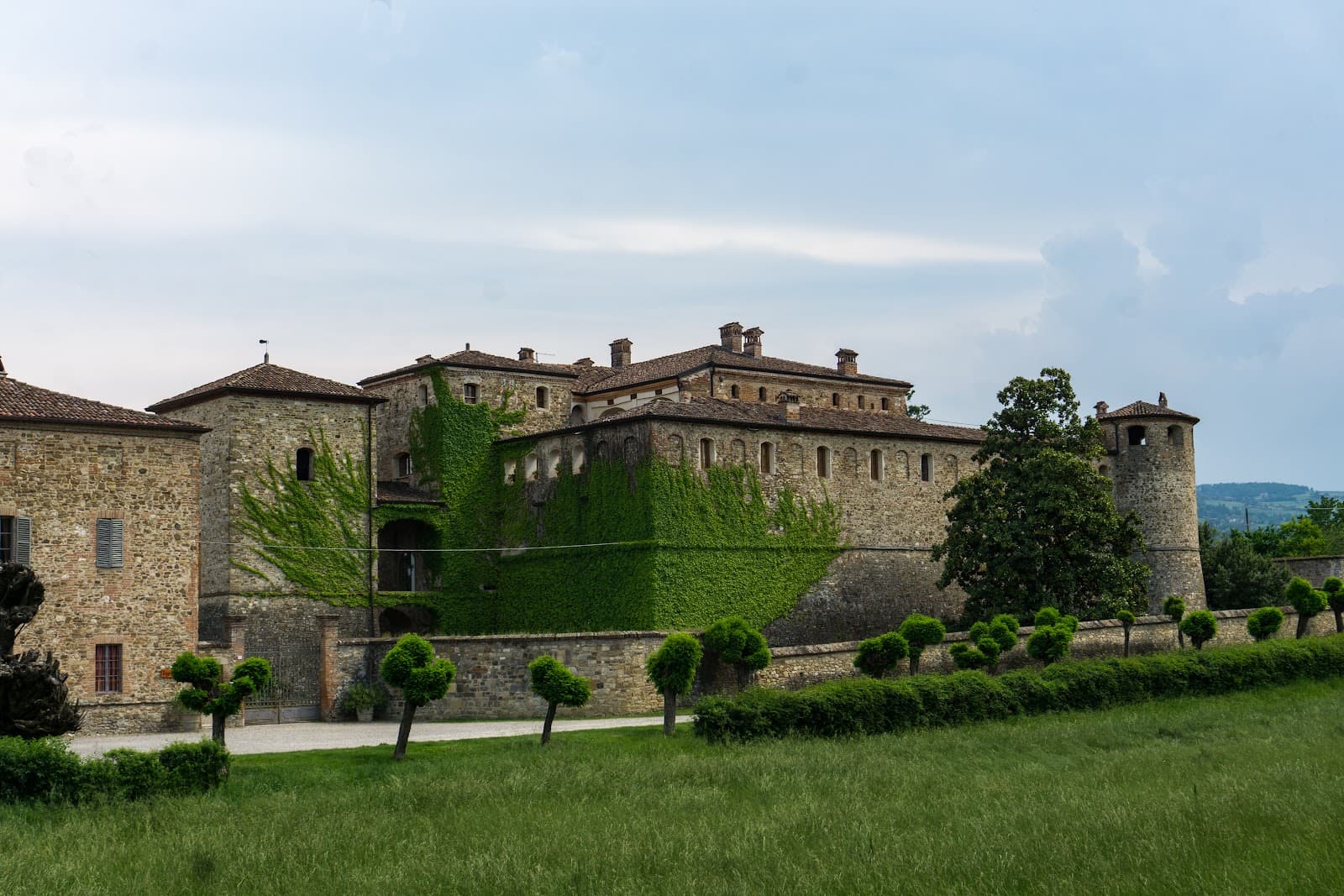 Rocca d'Agazzano - Image 1