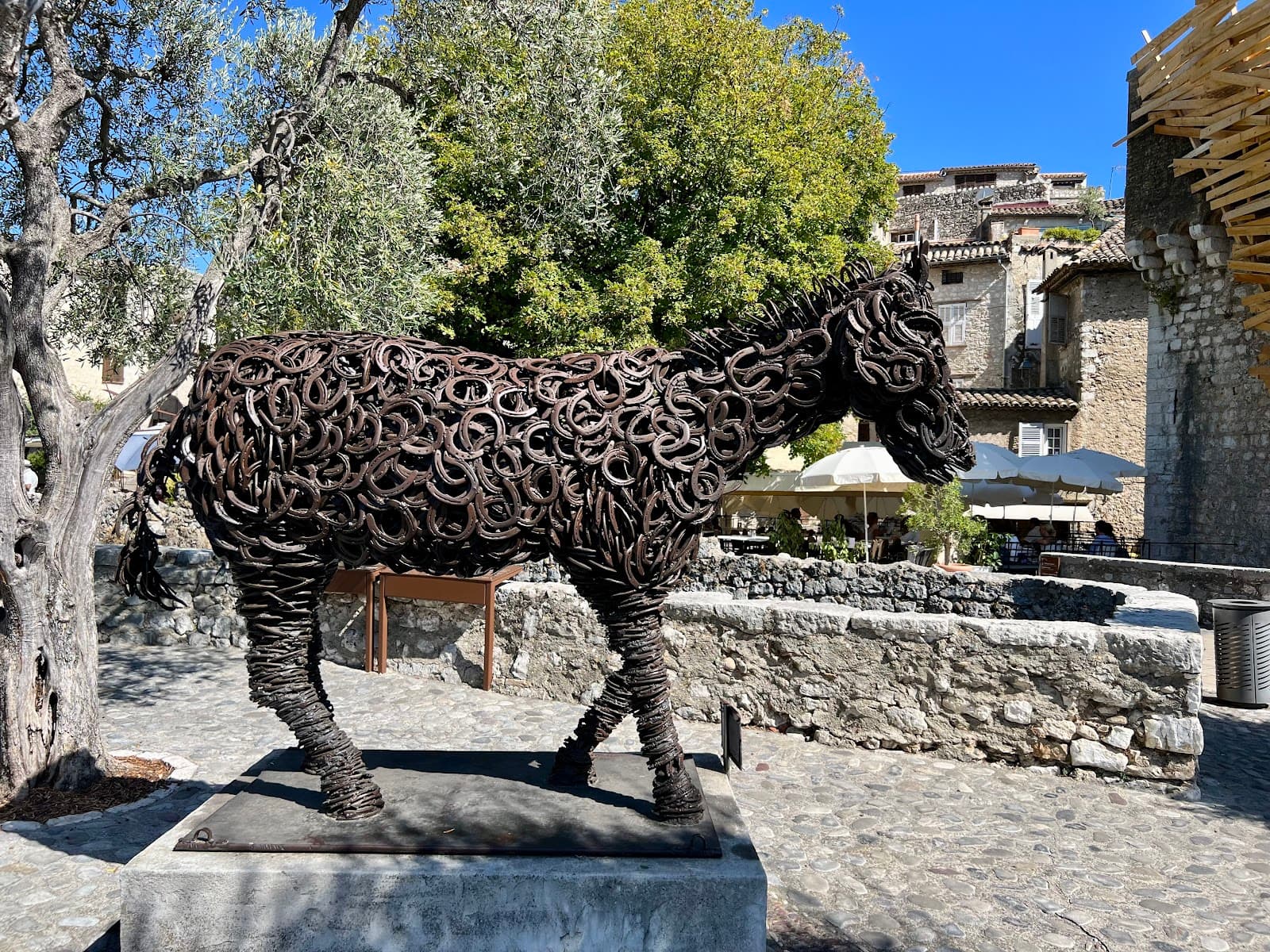 Le Bastion Viewpoint - Image 1