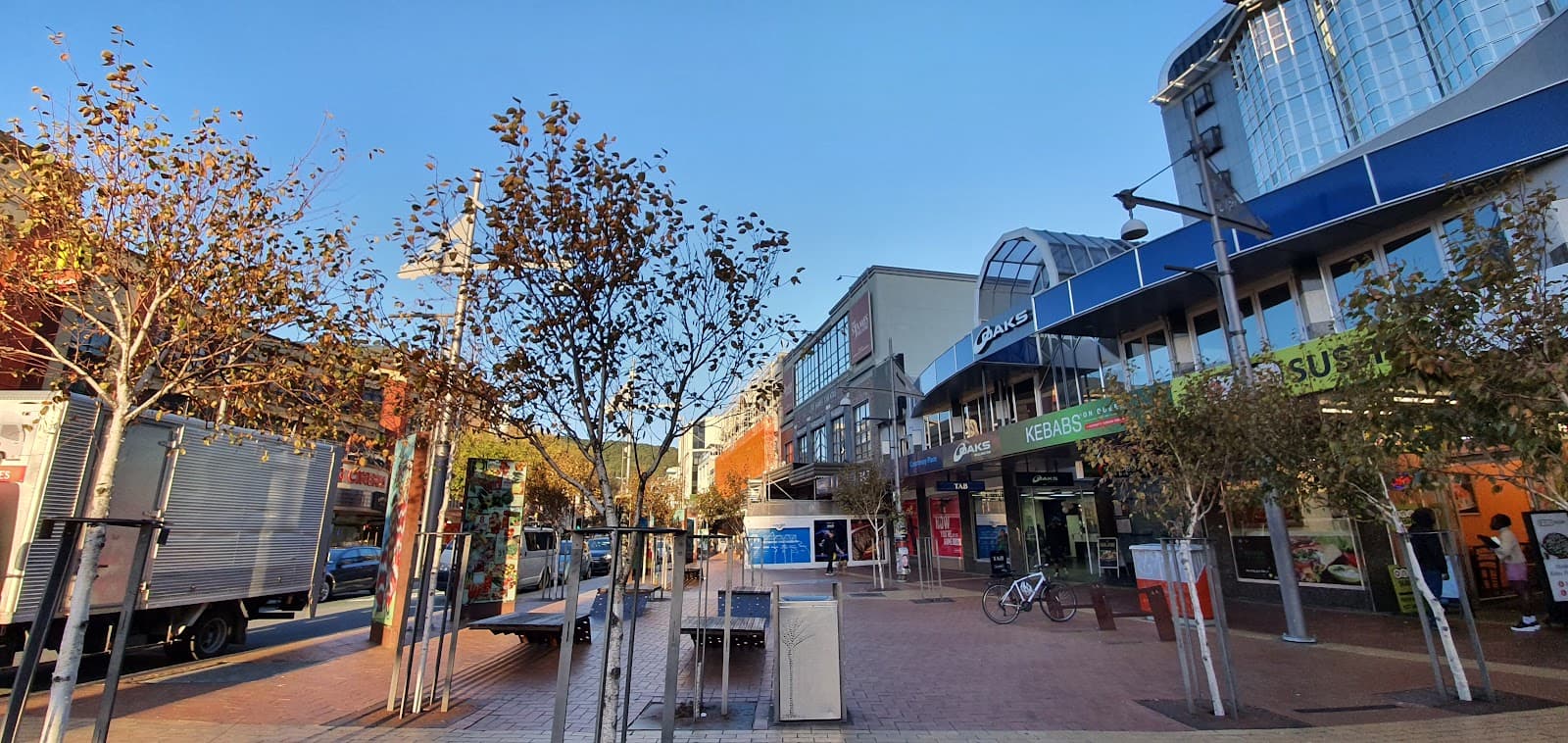 Courtenay Place - Image 1