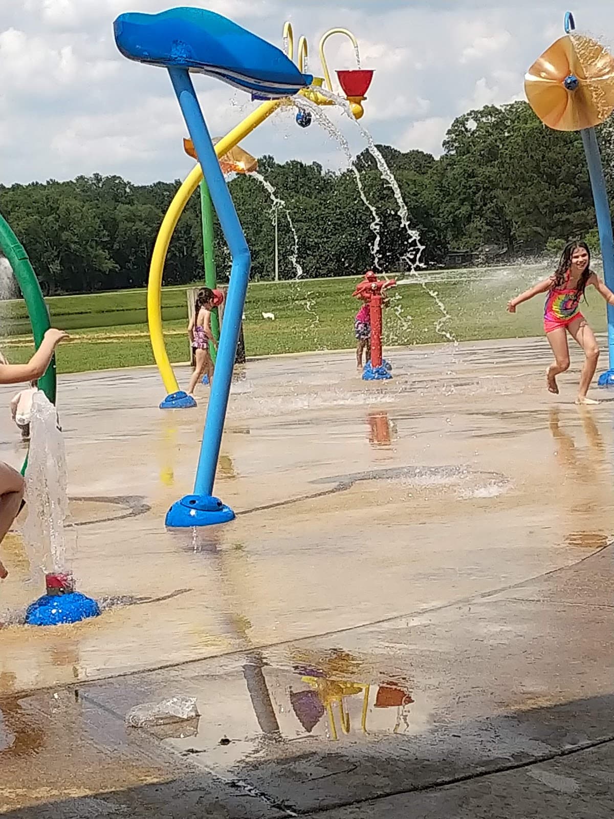 Veterans Park - Image 1