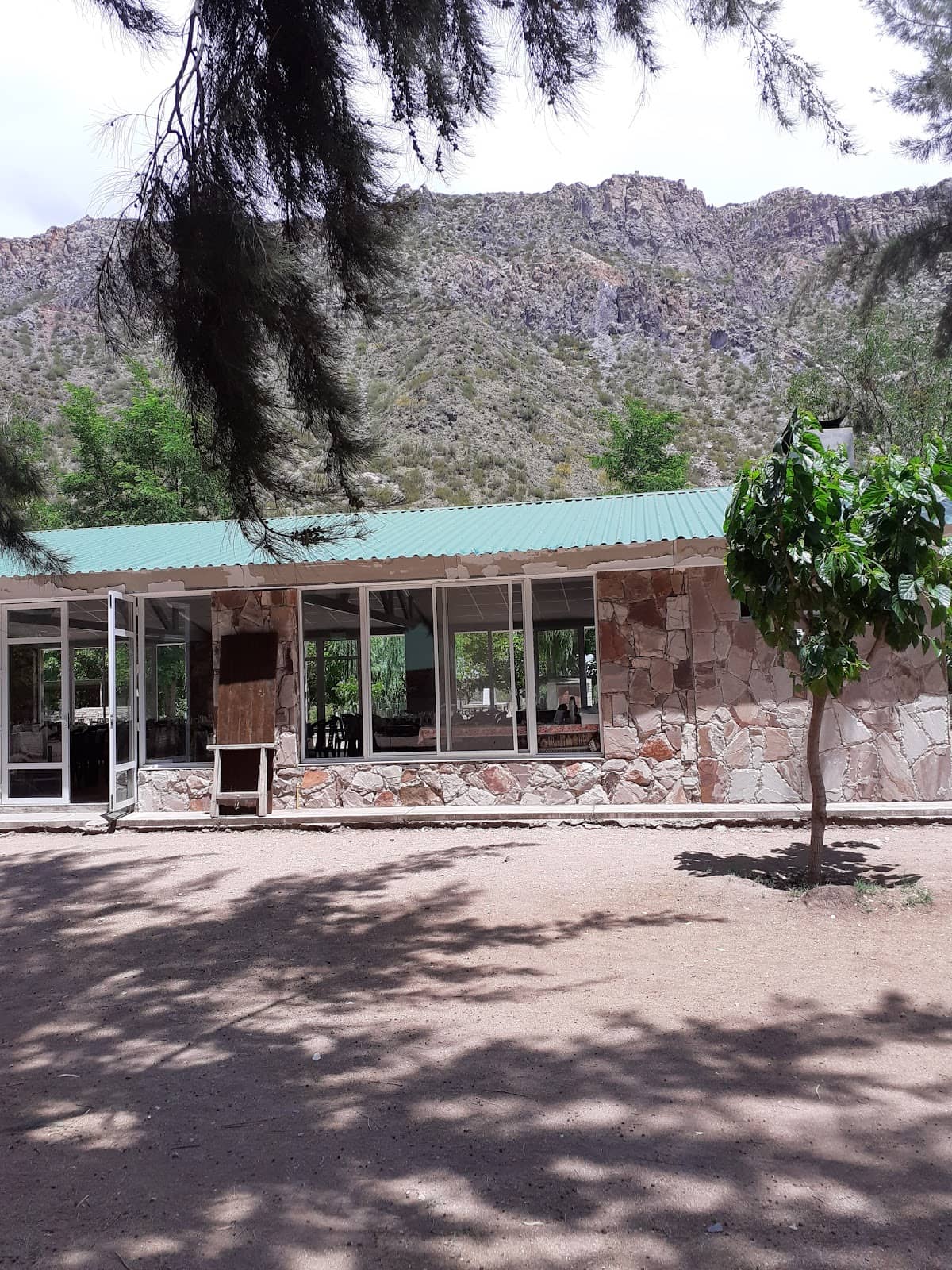 Scenic Drive Approach