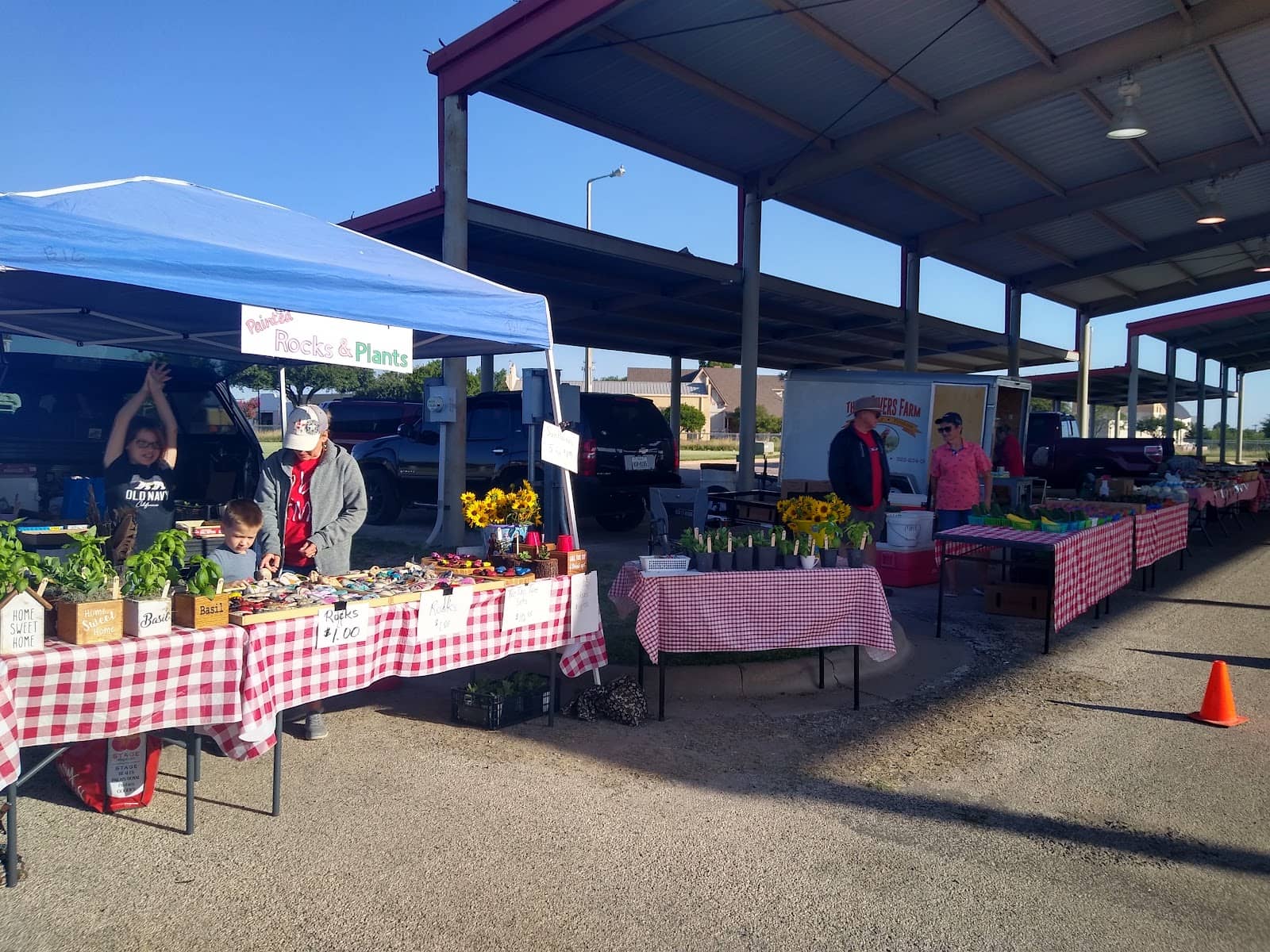 Unique Crafts & Local Creations