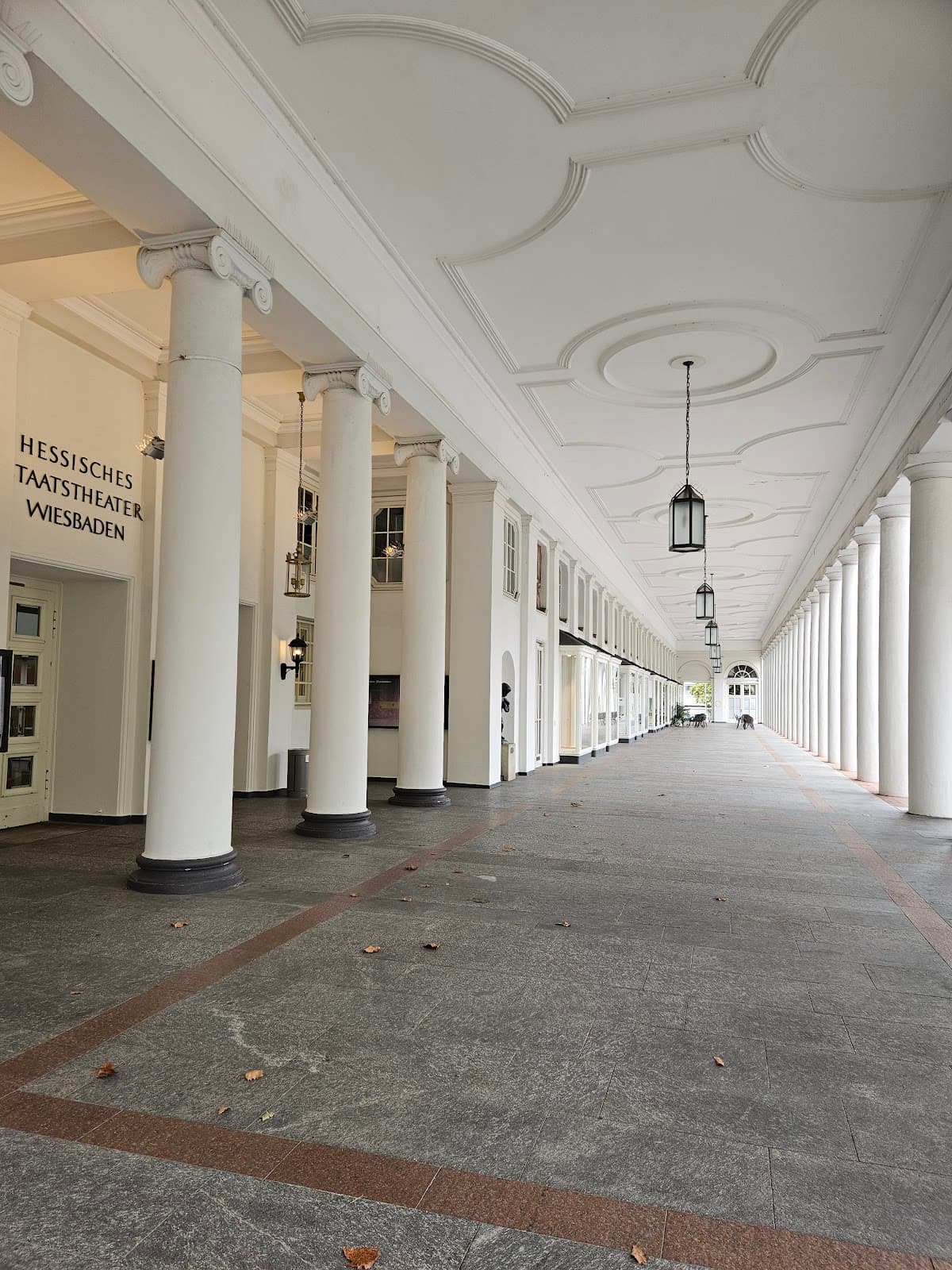 Theaterkolonnaden - Image 1