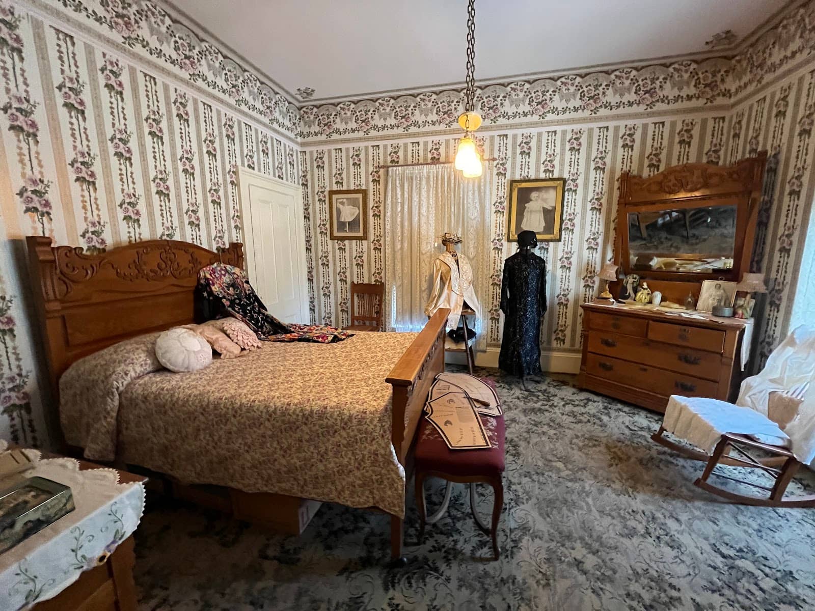 Knowledgeable Docent Tours