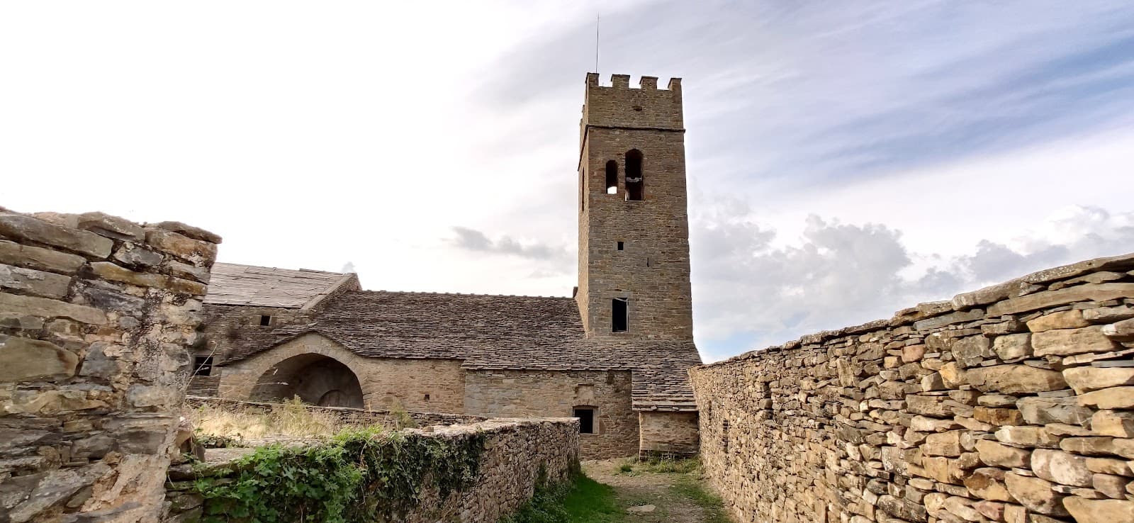 Muro de Roda - Image 1