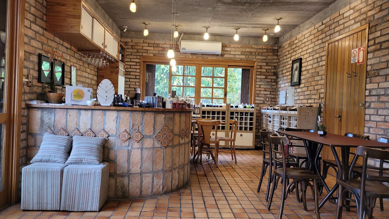 Vallontano Vinhos Nobres - Image 1