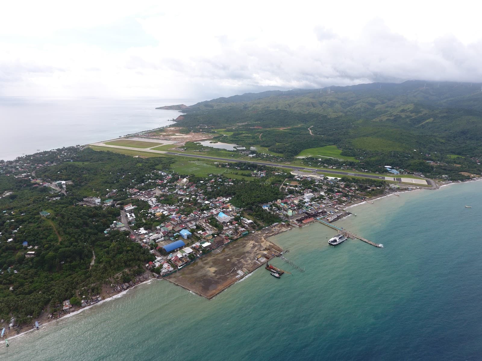 Caticlan Town Center - Image 1
