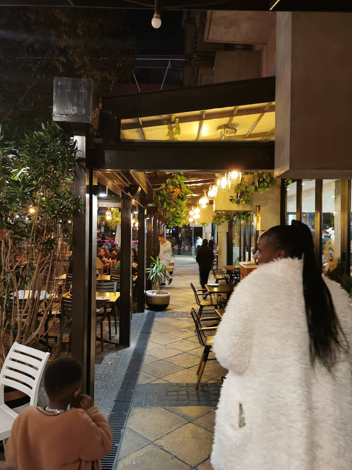 Vibrant Dining Precinct