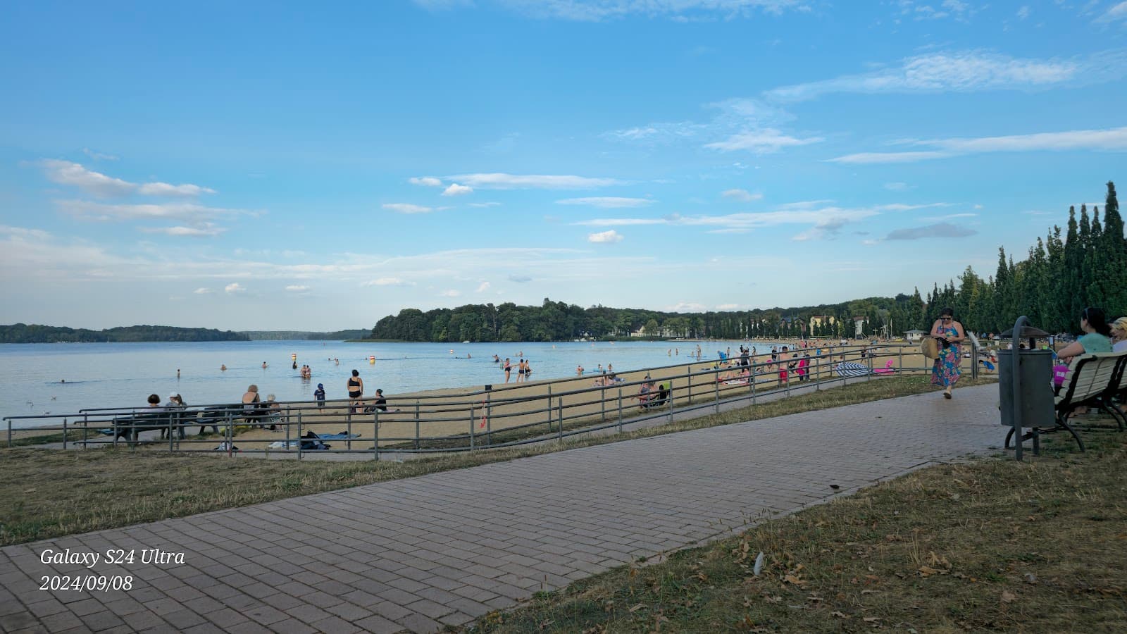 Zippendorfer Strand - Image 1