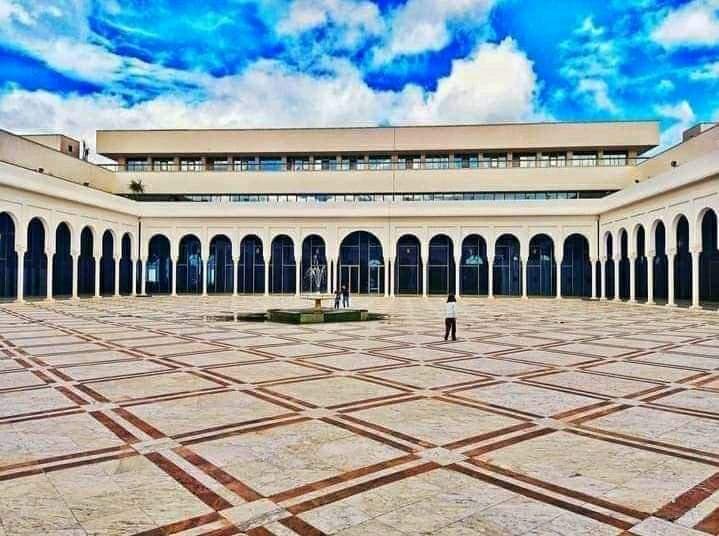 Palais de la Culture Moufdi Zakaria - Image 1