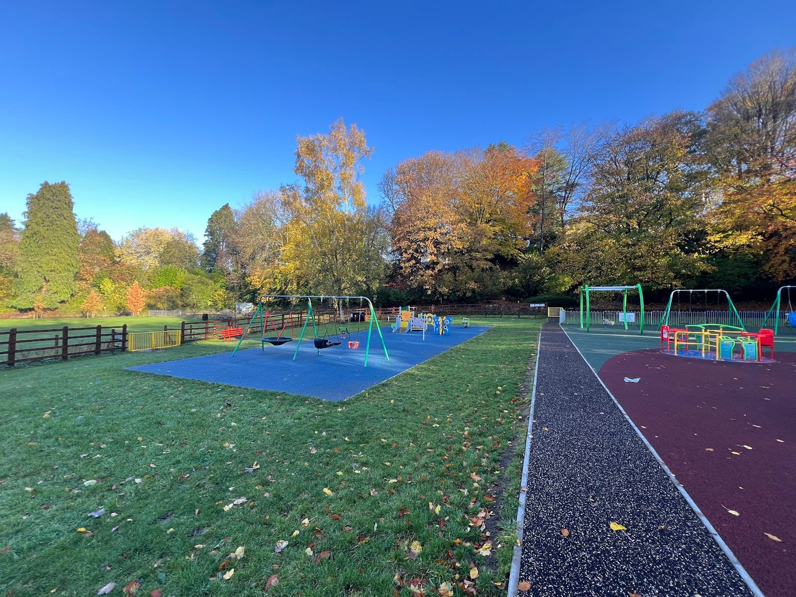 Thomastown Park Viewpoint - Image 1
