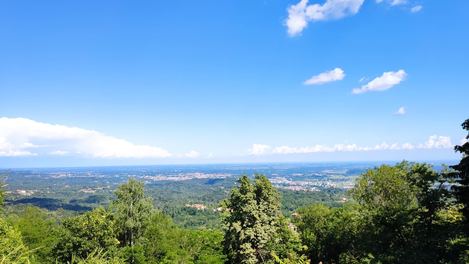 Brich di Zumaglia Castle & Park - Image 1