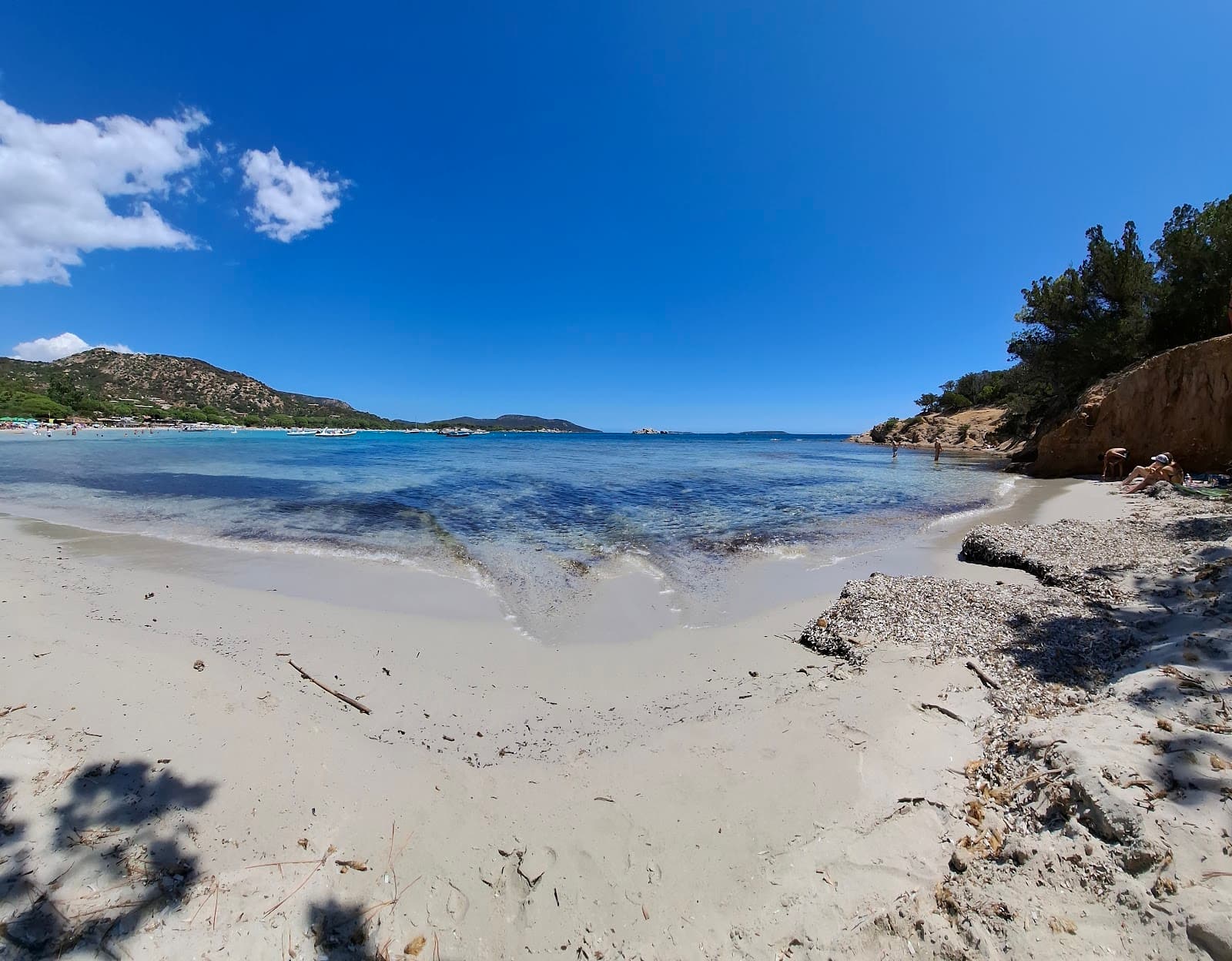 Acciaju Beach - Image 1