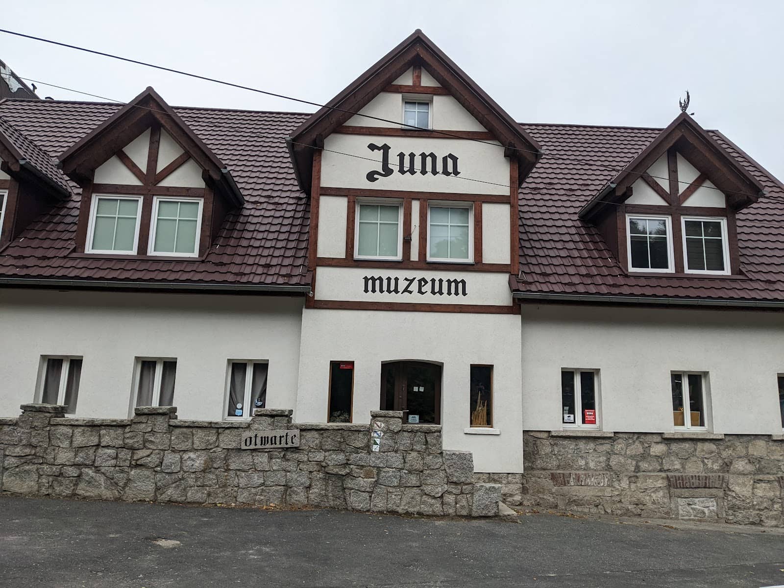 Interactive Mineral Workshops