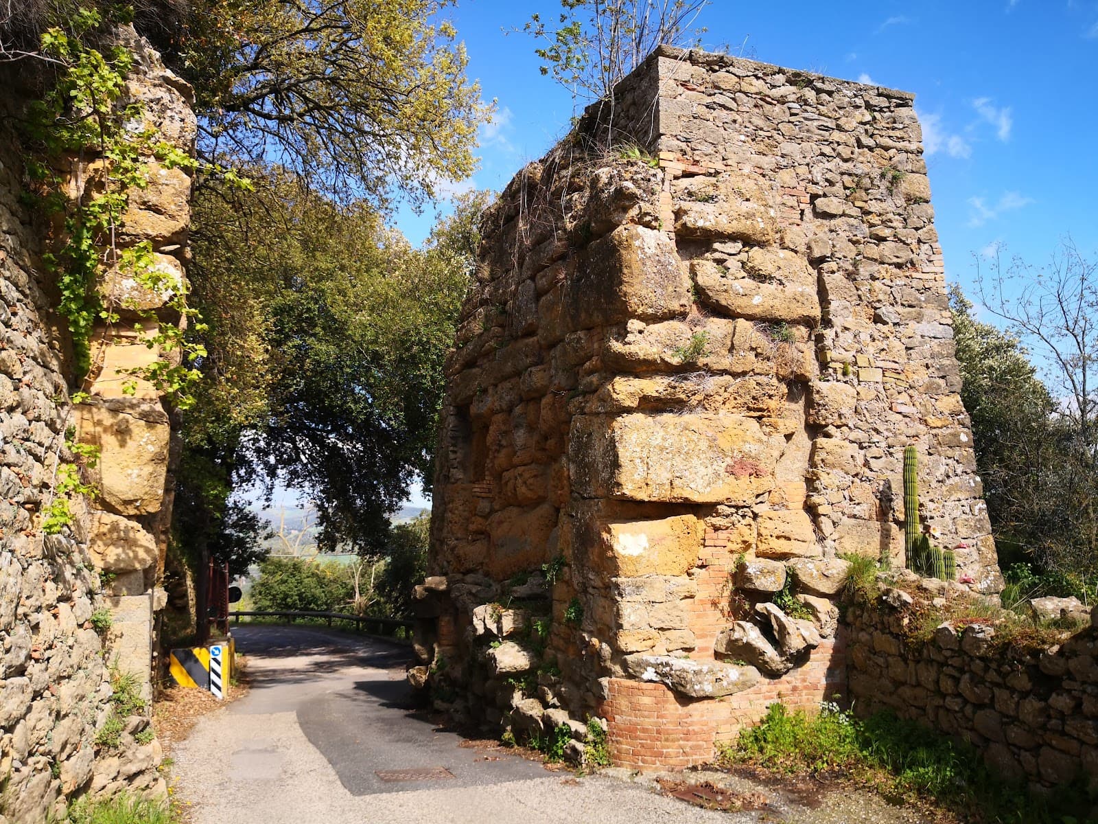Porta Diana Etruscan Gate remains - Image 1