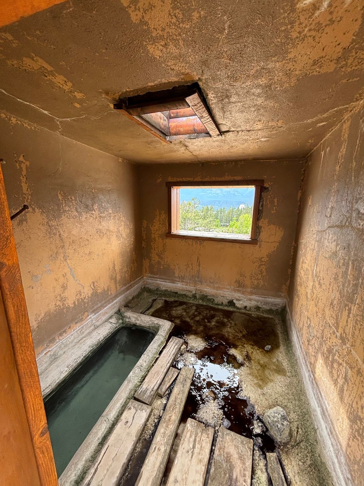 Historic Bathhouse - Image 1