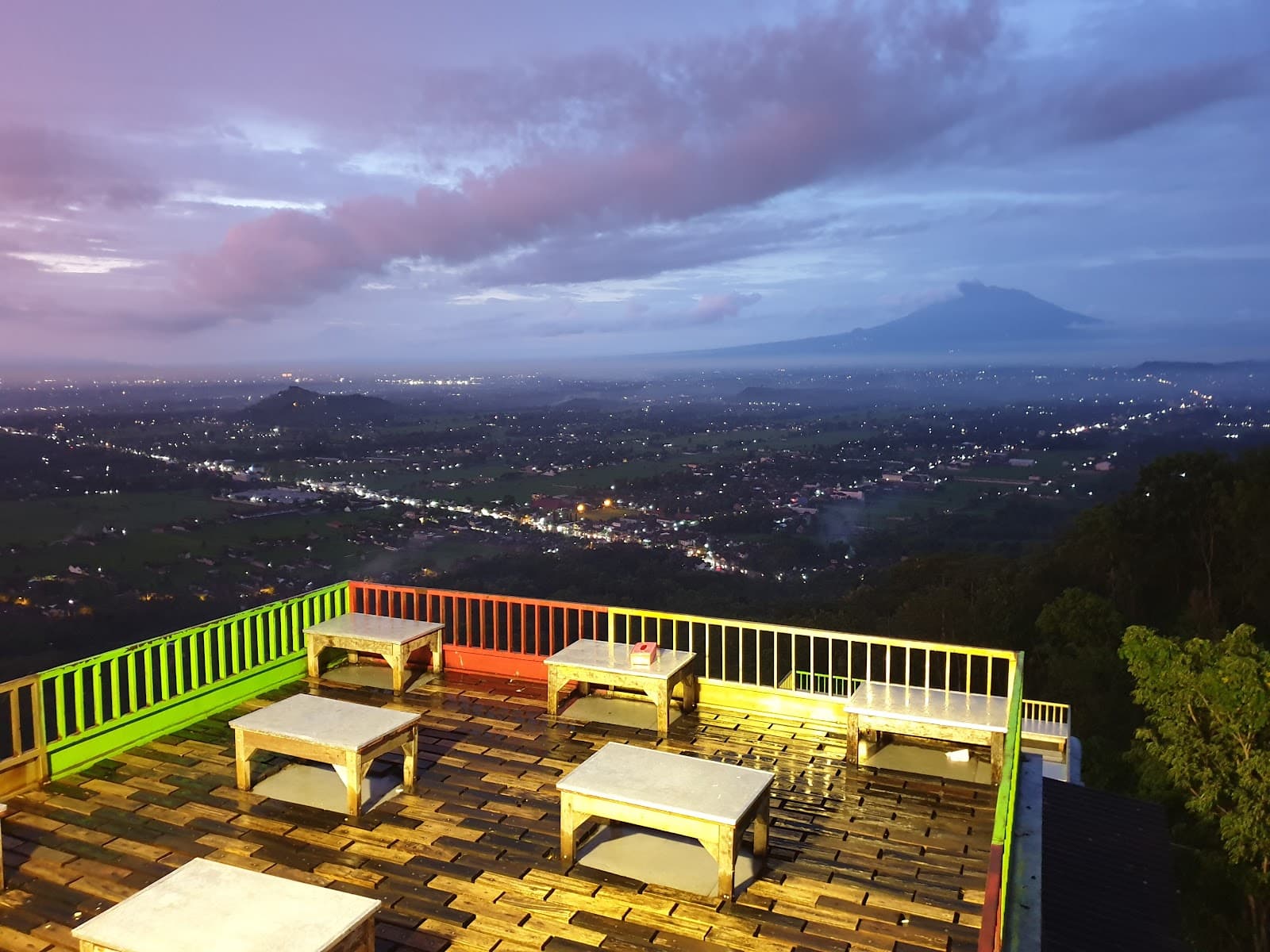 Bukit Bintang Patuk - Image 1