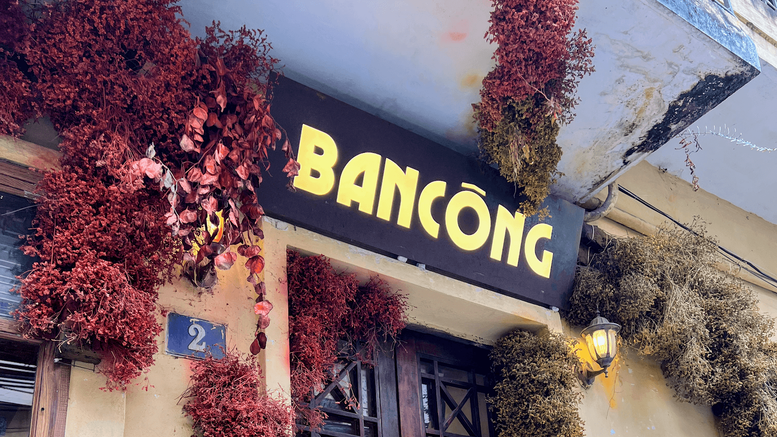 Bancông Cafe - Image 1