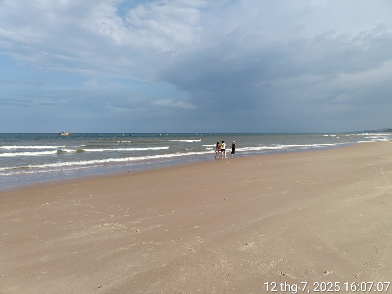 Tien Thanh Beach - Image 1