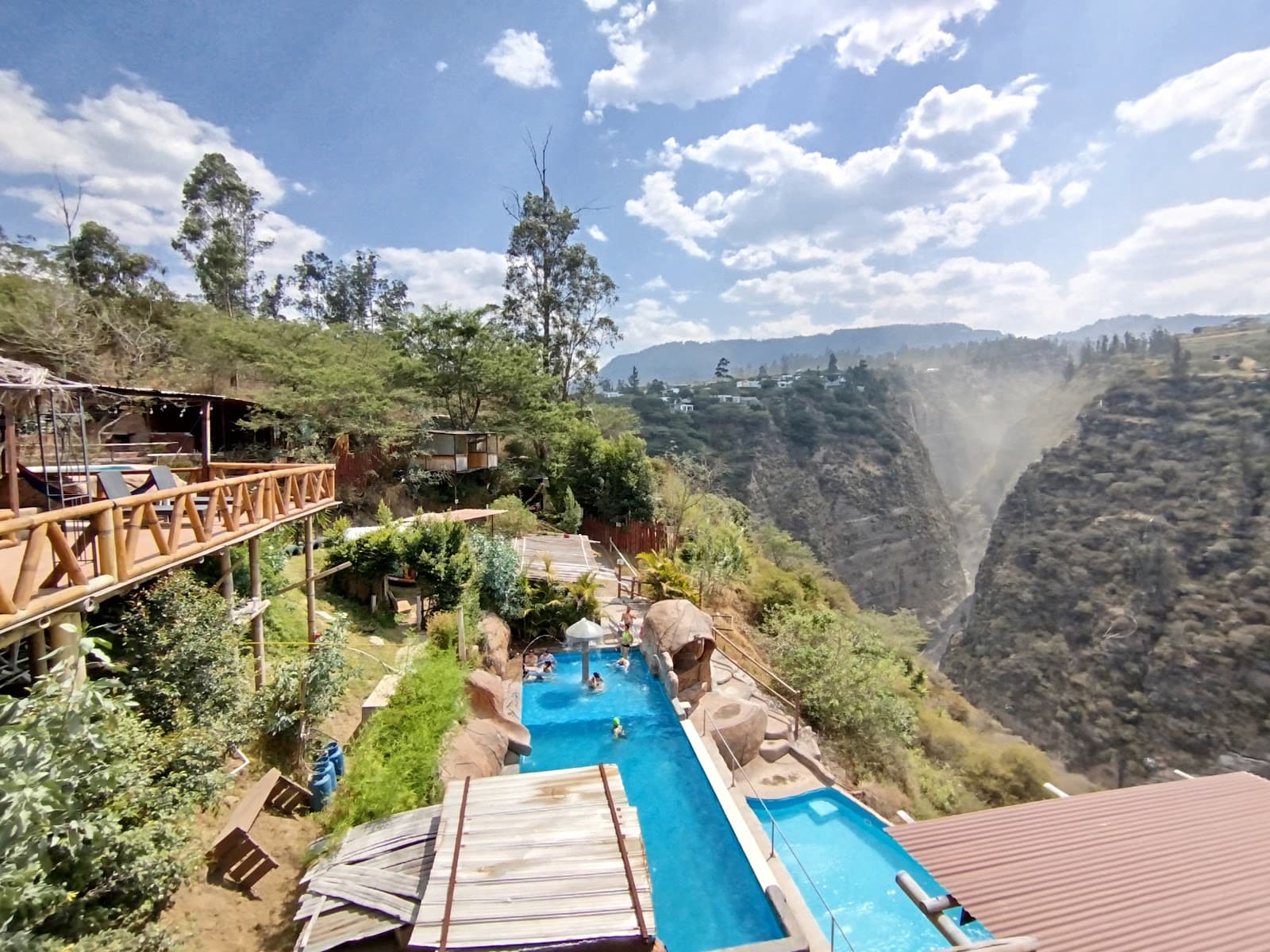 Nayón Xtreme Valley - Image 1