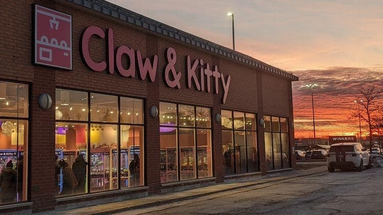 Claw and Kitty - Image 1