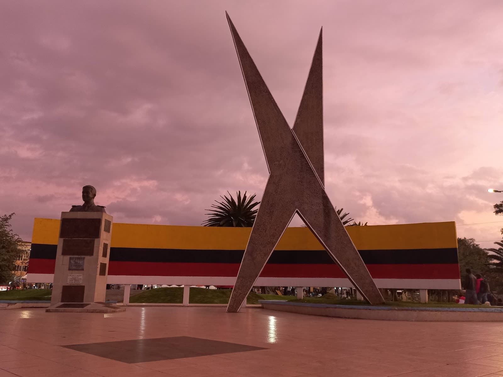 Parque Guayaquil - Image 1