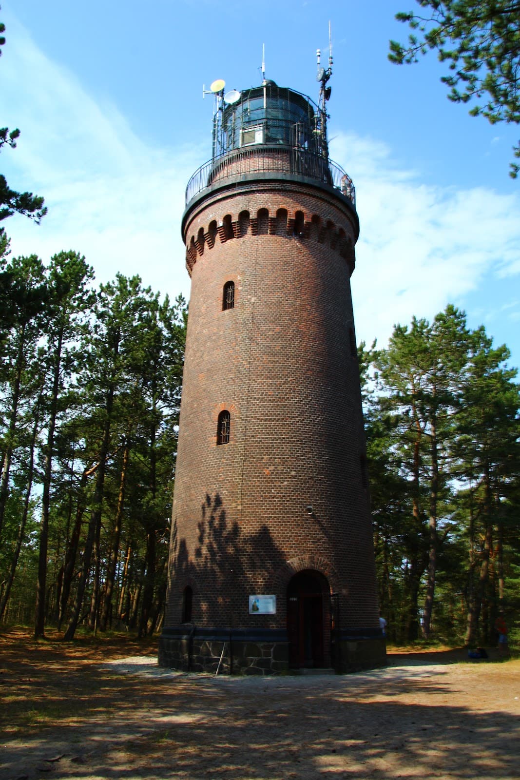 Czołpino Lighthouse - Image 1
