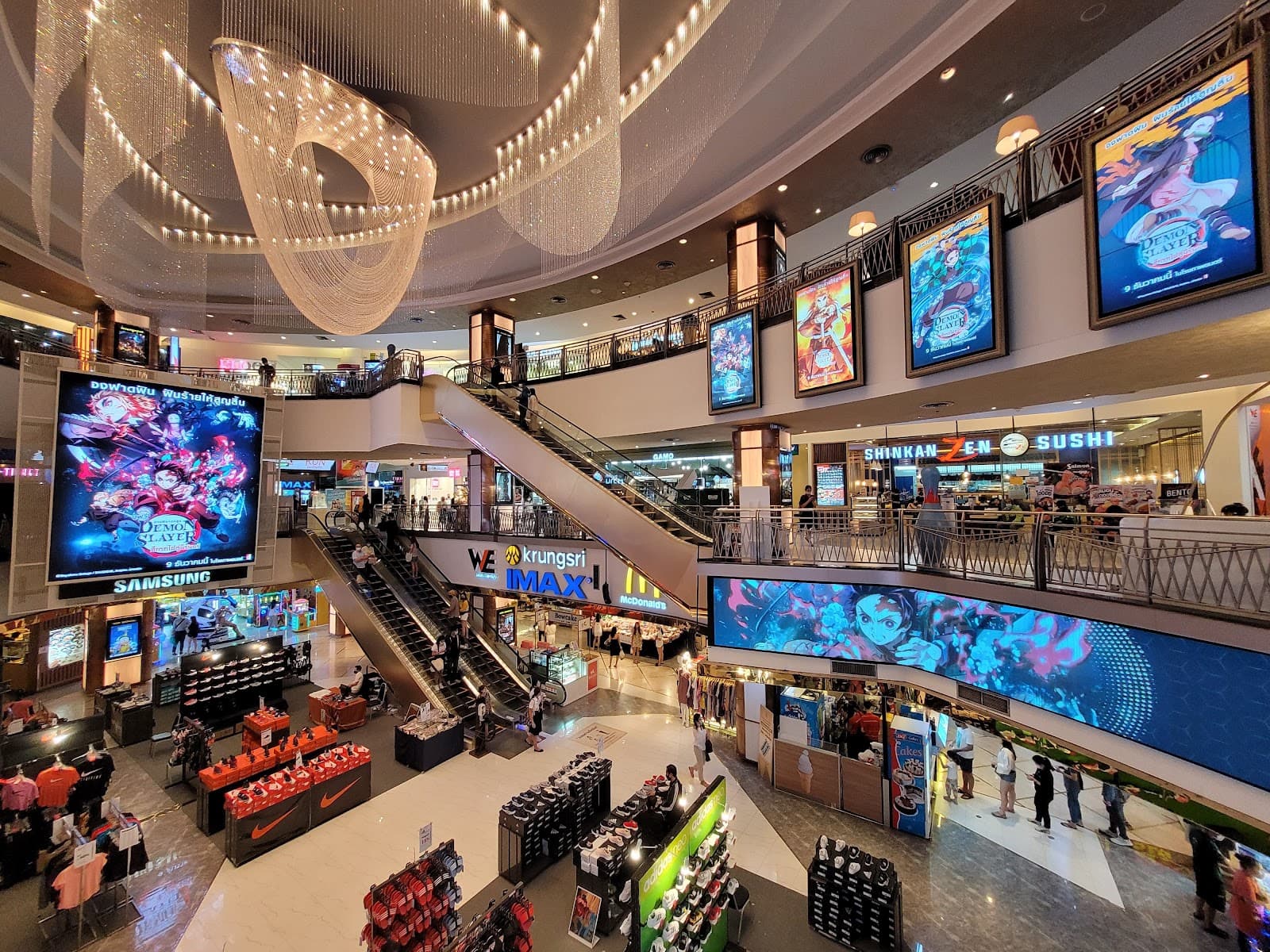 Major Ratchayothin - Image 1