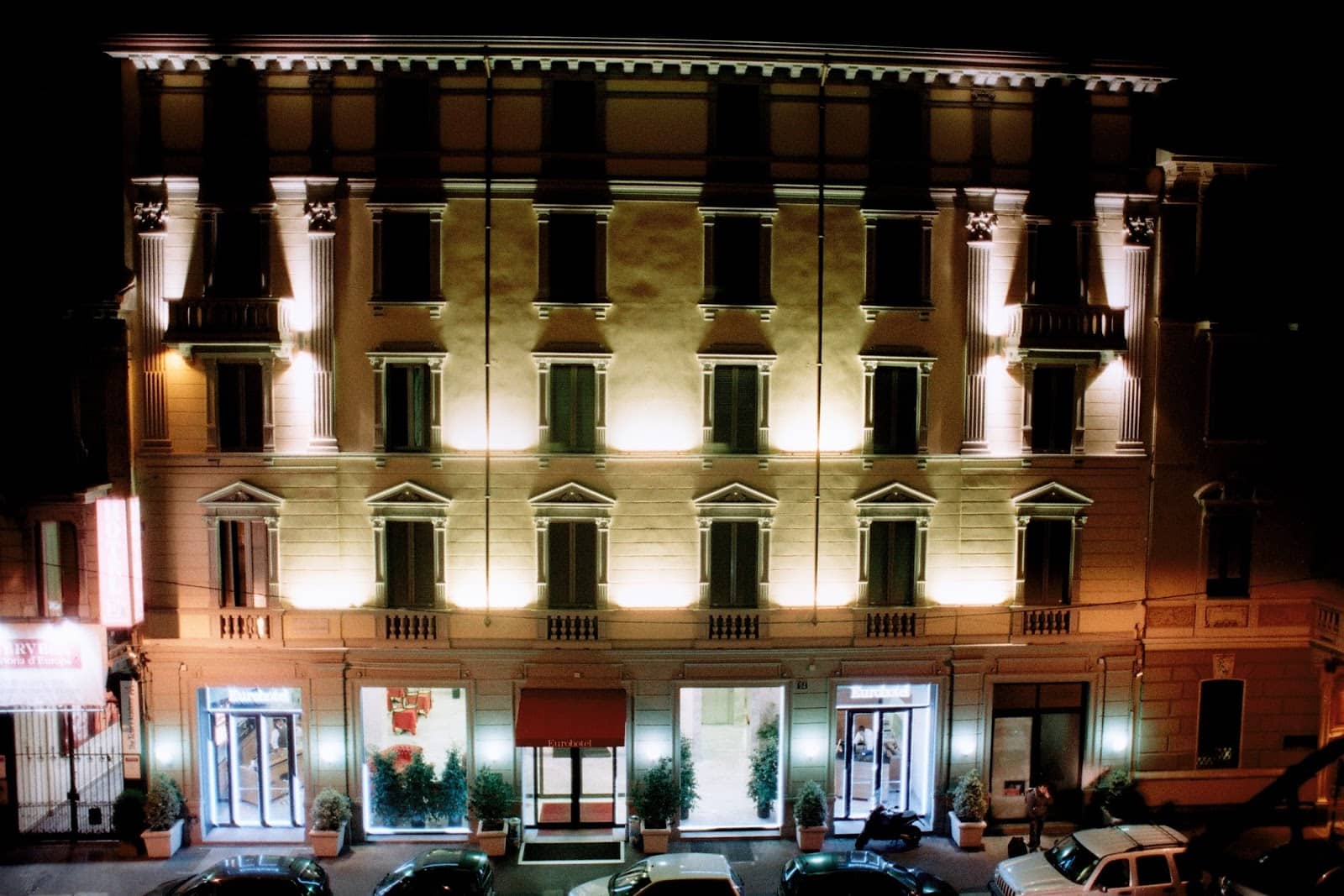 Clean and Spacious Rooms