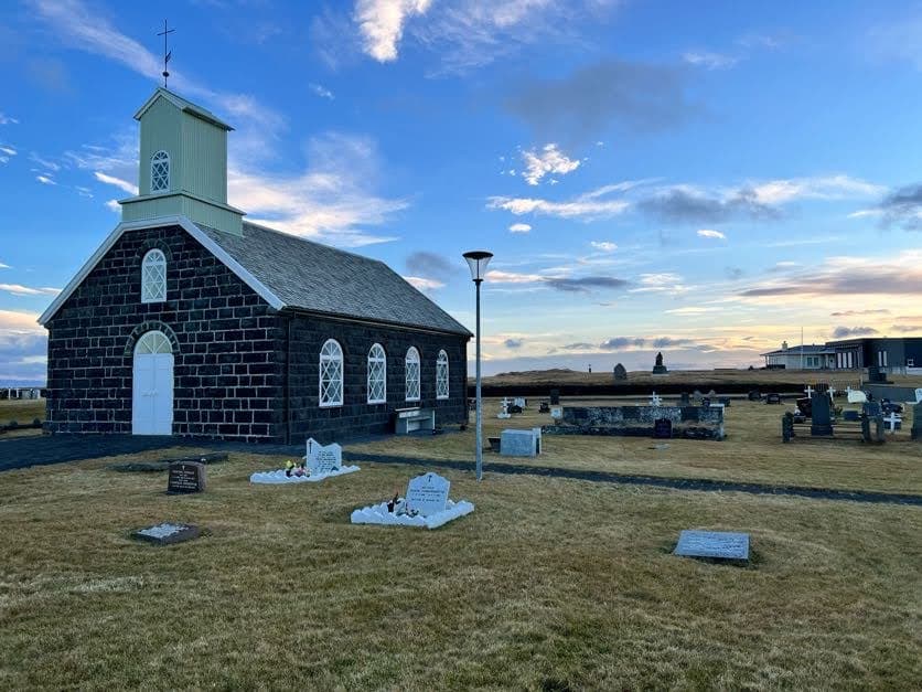 Innri-Njarðvík Church - Image 1