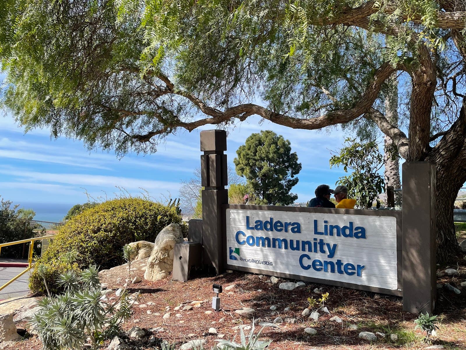 Ladera Linda Community Center - Image 1