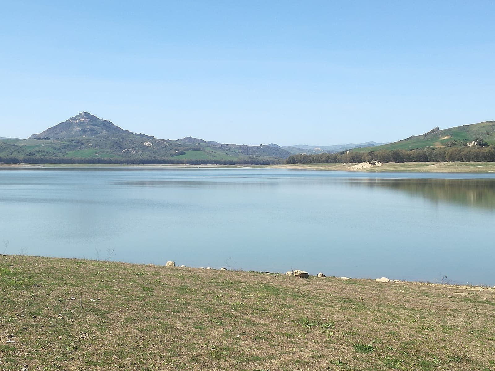 Lake Pozzillo - Image 1