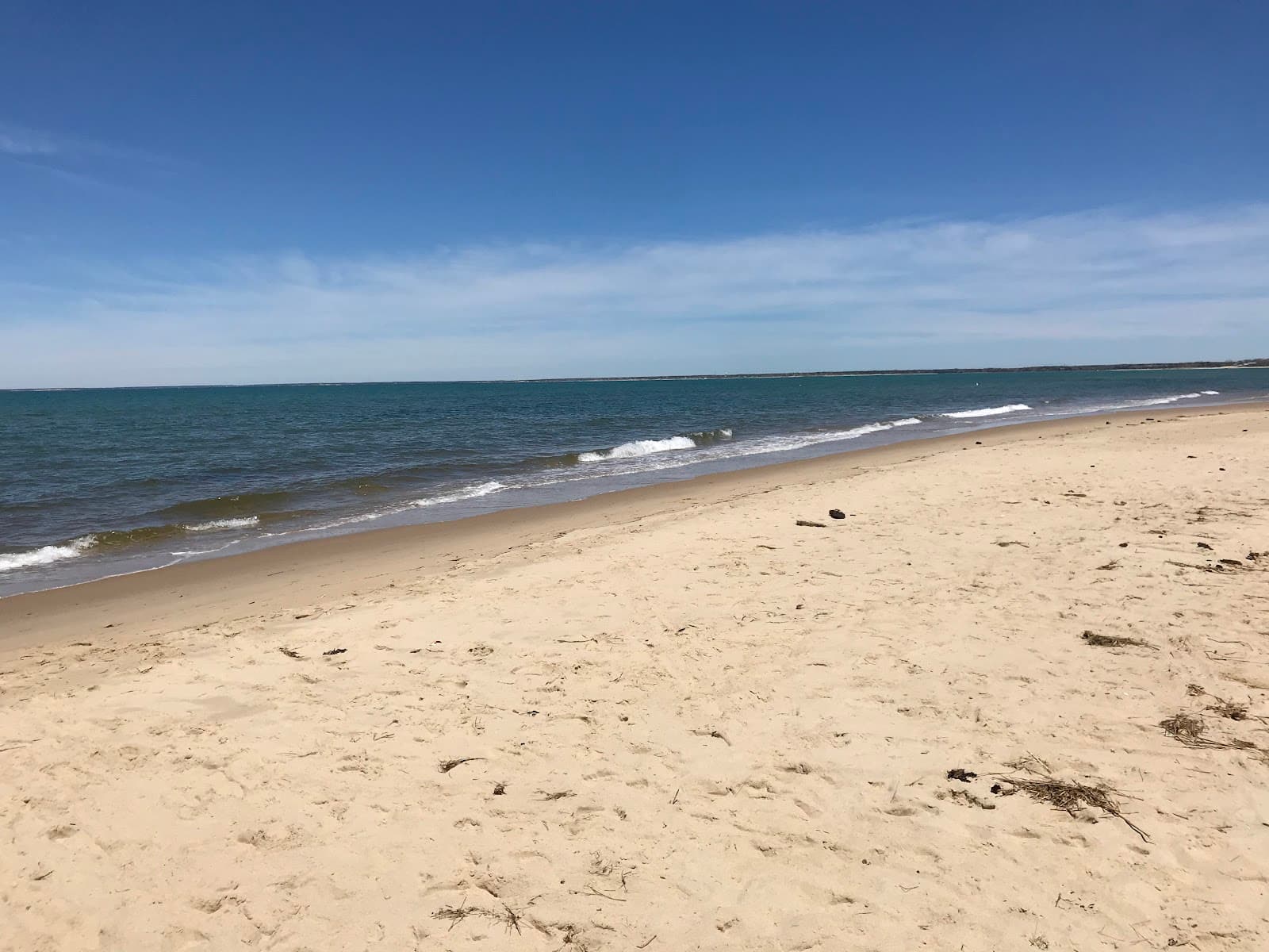 Linnell Landing Beach - Image 1