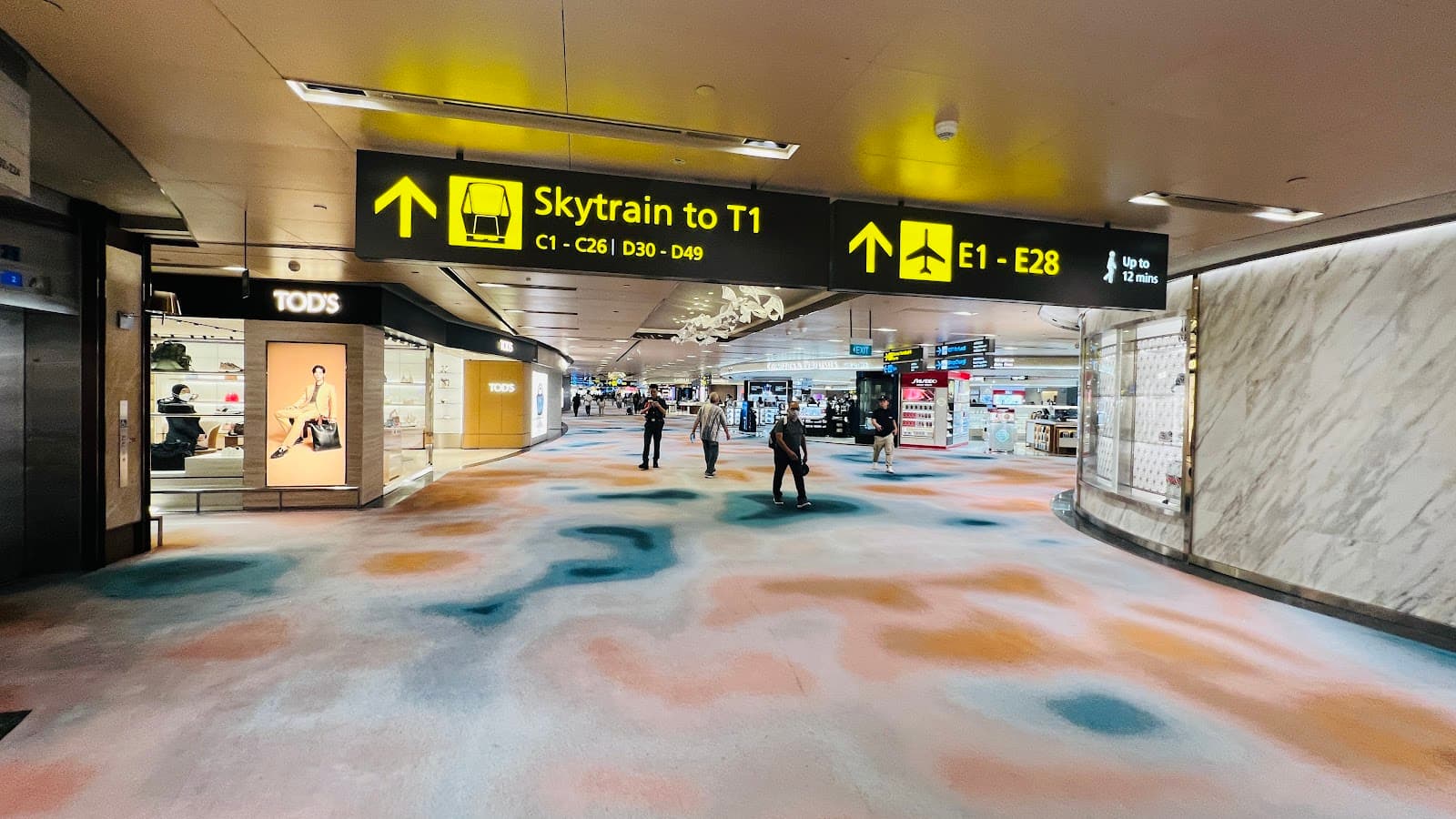 Changi Airport Terminal 2 - Image 1