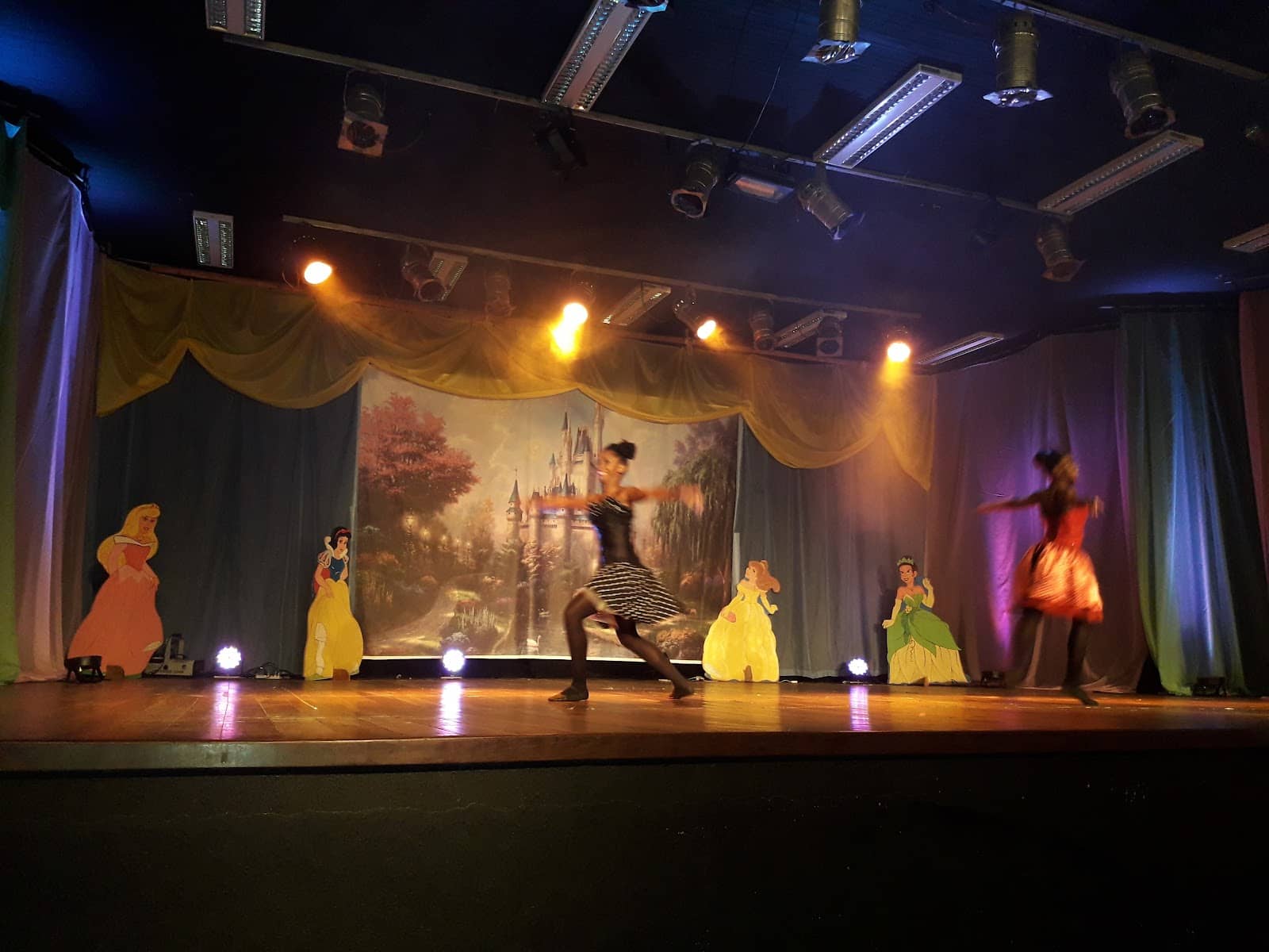 External Facade and Grounds