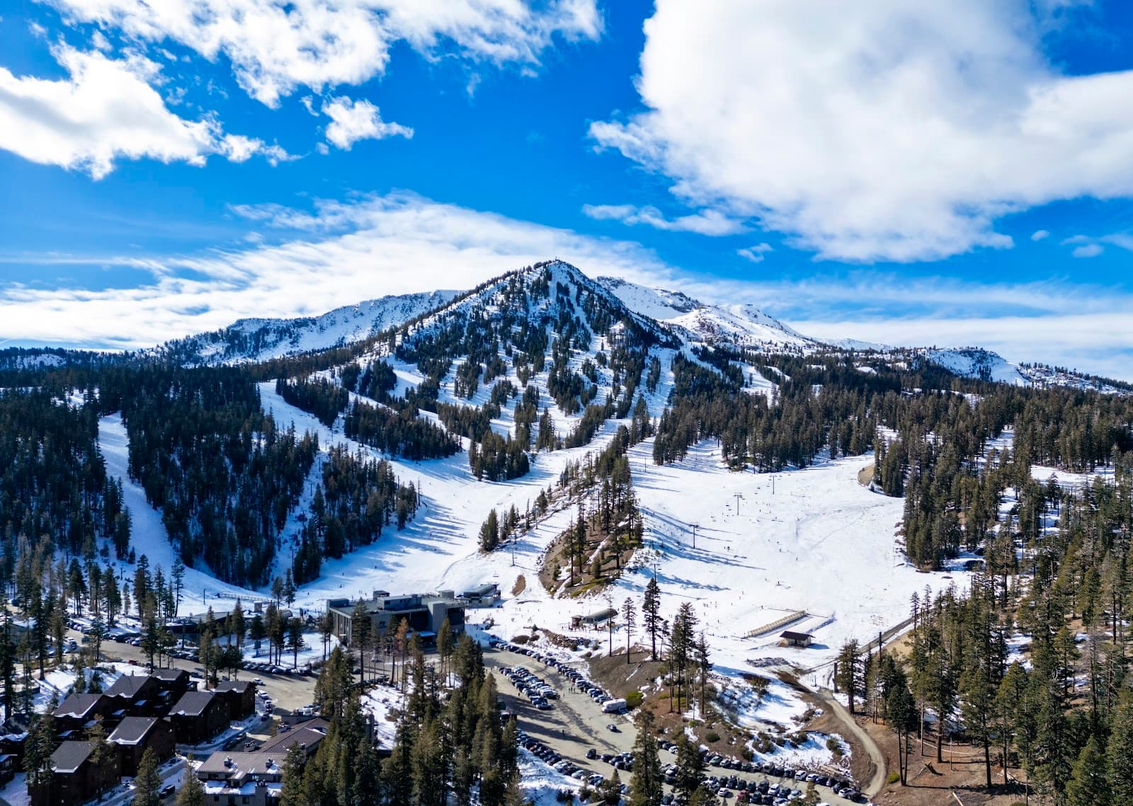 Mammoth Mountain Ski Area - Image 1