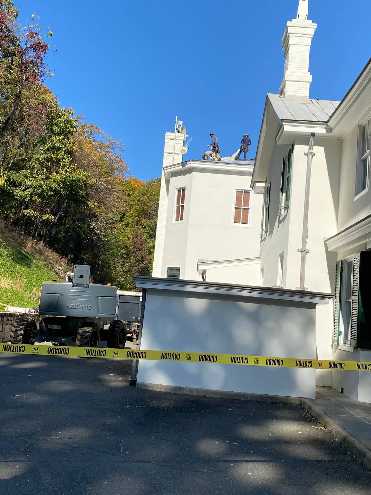 Expansive Gardens and Trails