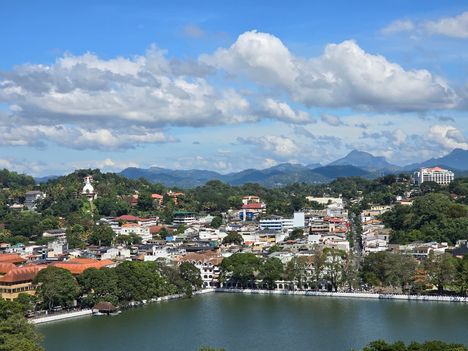 Kandy View Point Arthur's Seat - Image 1