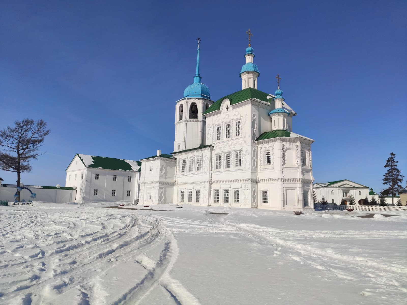 Posolsky Monastery (Spaso-Preobrazhensky) - Image 1