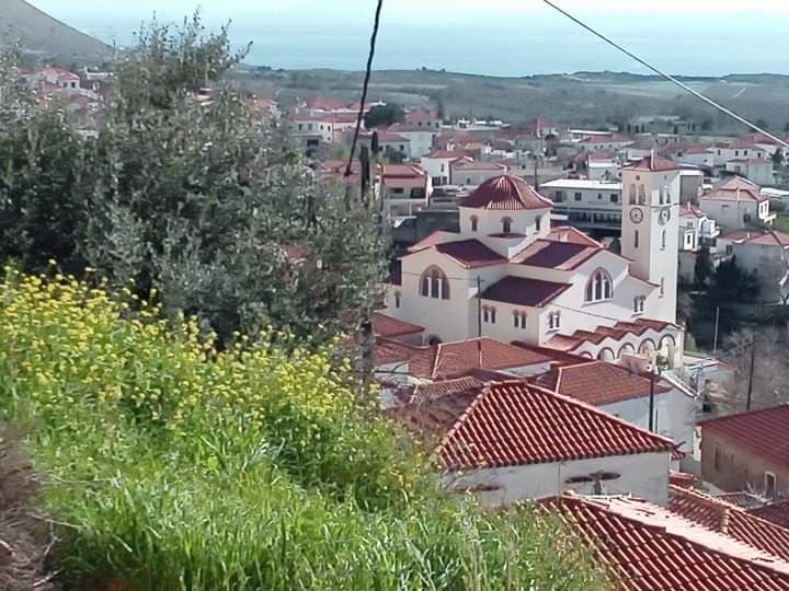 Agios Nikolaos (Voies) village - Image 1