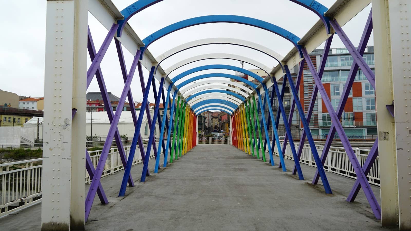 Niemeyer Center Gateway