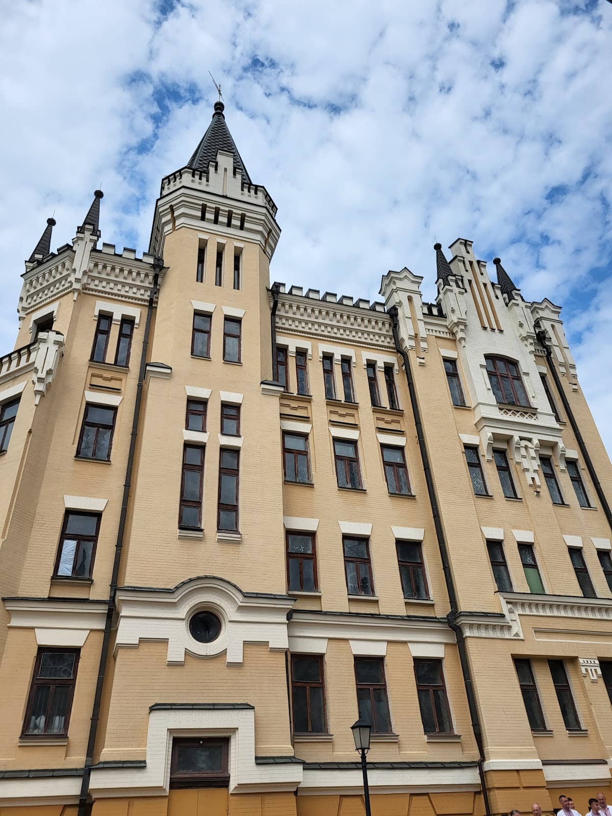 Potential Ghostly Encounters