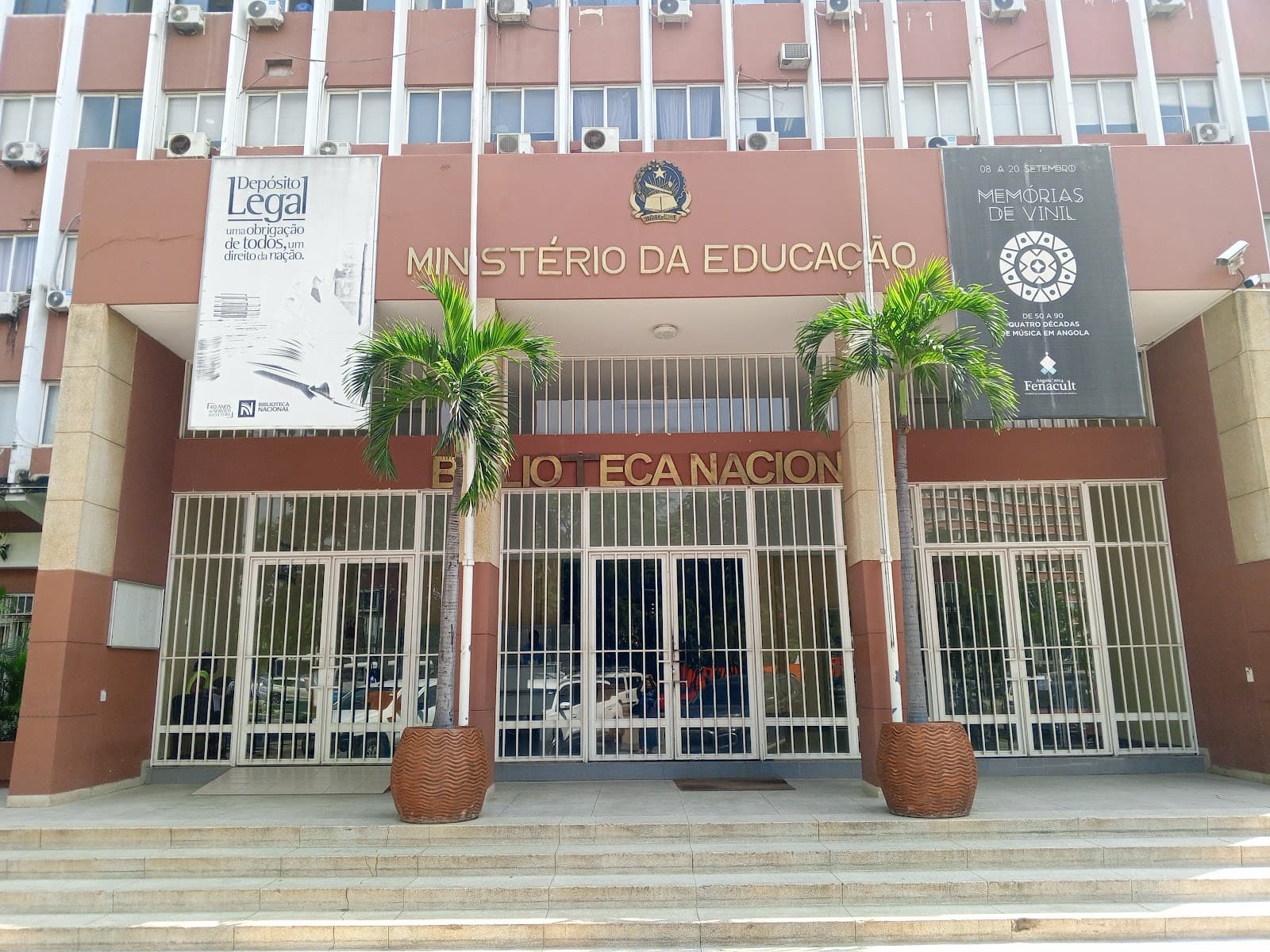 National Library of Angola - Image 1